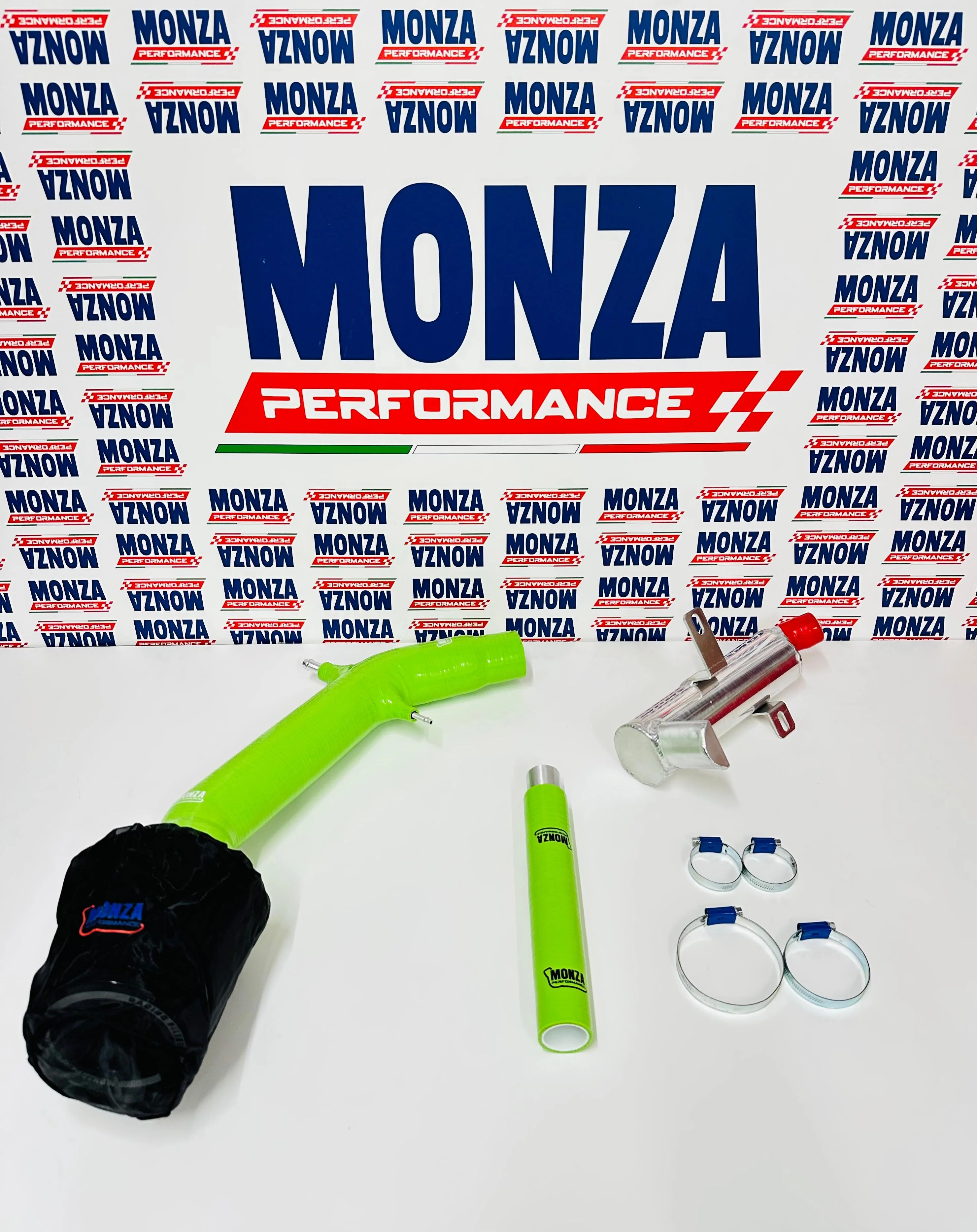 Abarth 500 Kit completo Aspirazione diretta bassa Monza Performance con vaschetta tergicristallo - Image 6