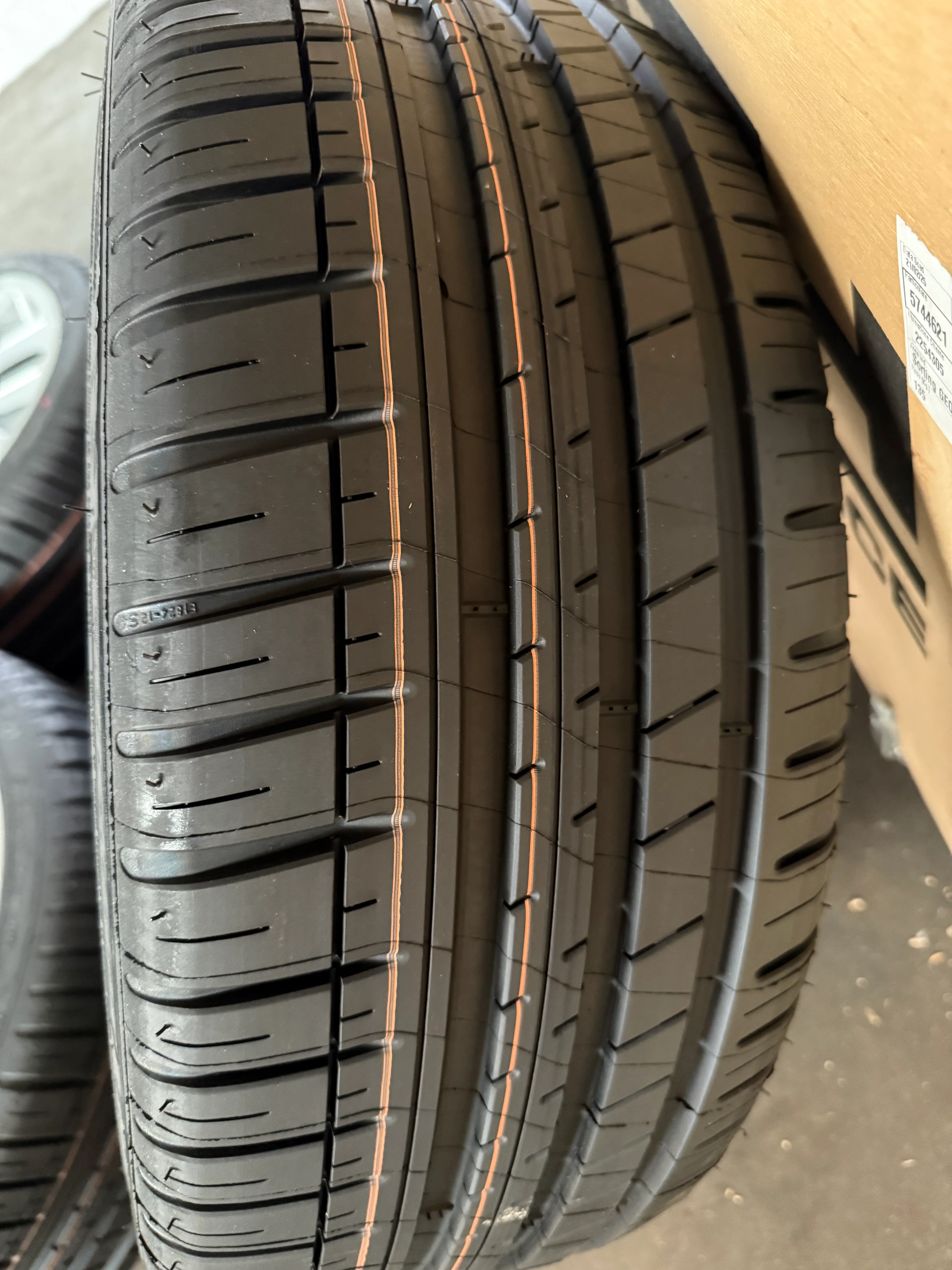 Cerchi Abarth Tributo Ferrari OEM 17" Argento - Image 3