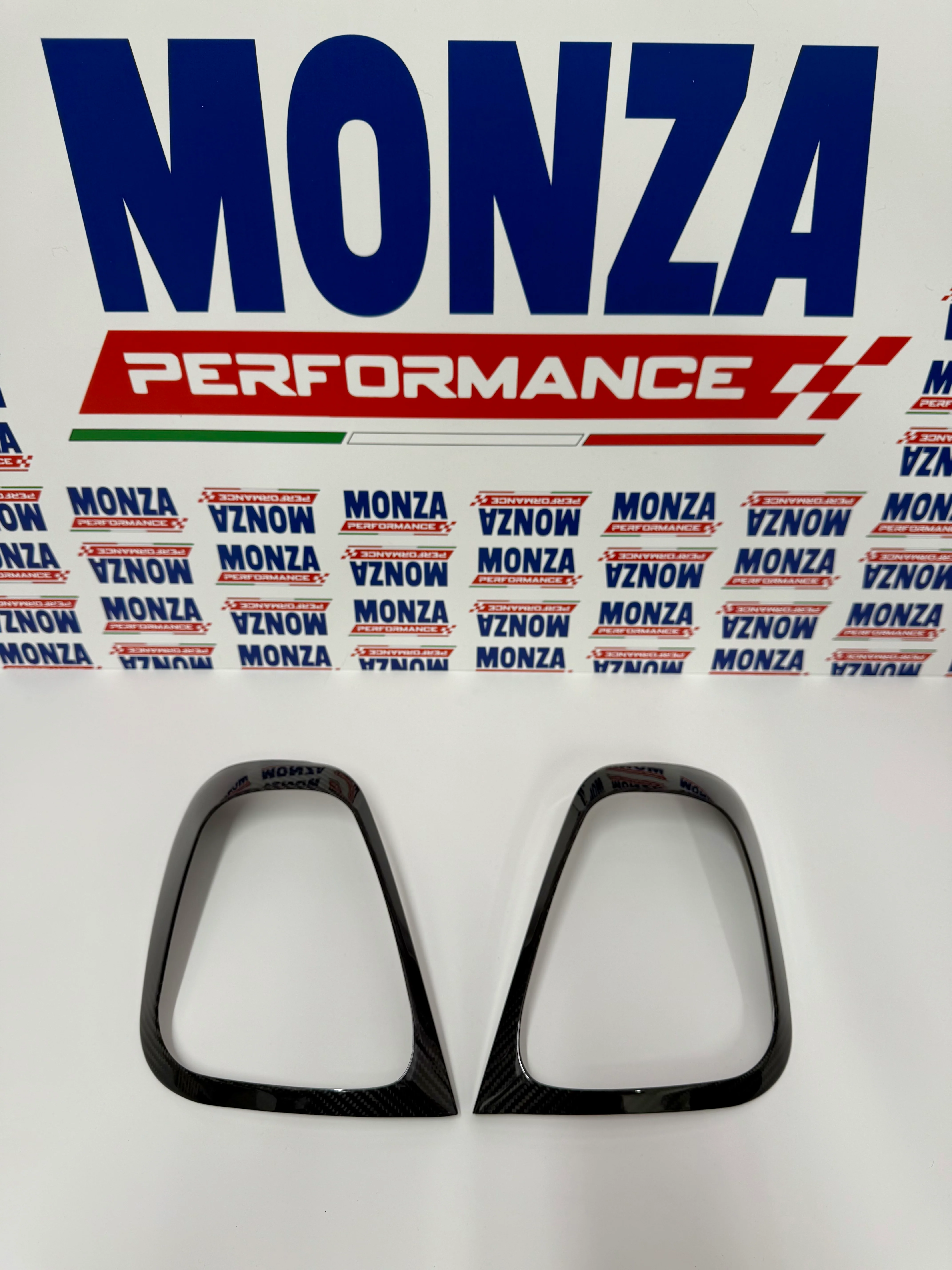 Coppia cover parte esterna Fanali Posteriori in CARBONIO Per Abarth 500 - 595 - 695 Restyling