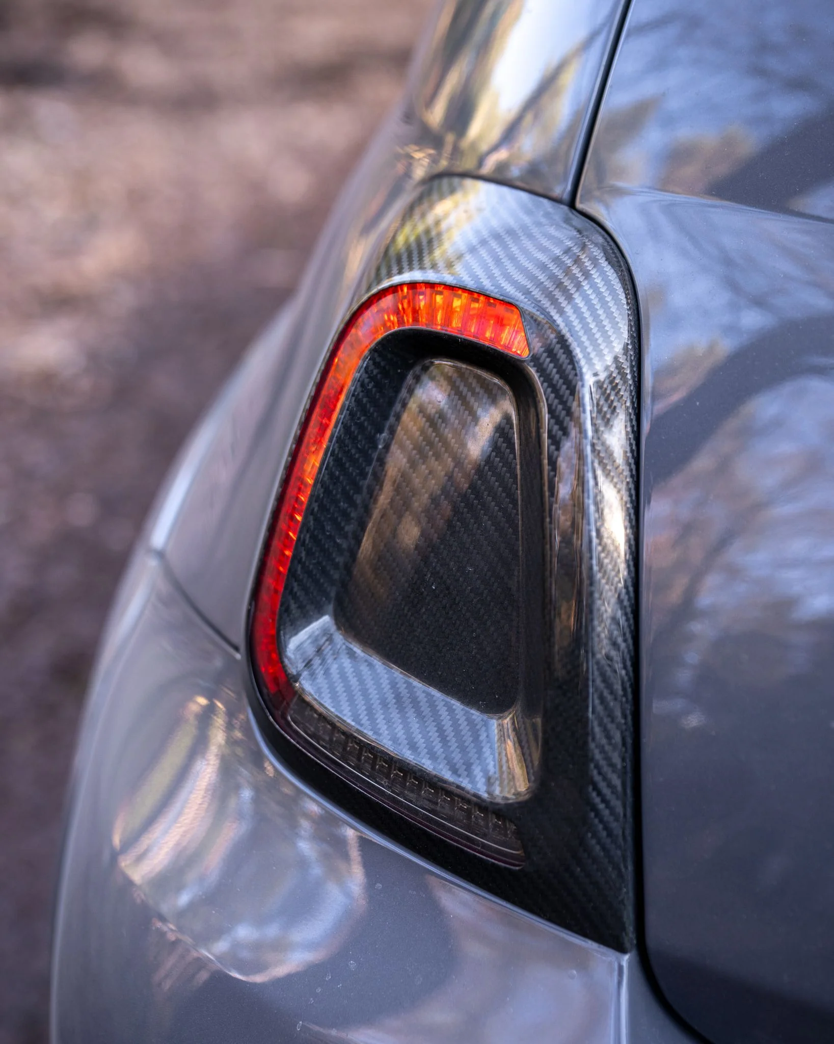 Cover Fanali Posteriori in CARBONIO Per Abarth 500 - 595 - 695 Restyling - Image 5