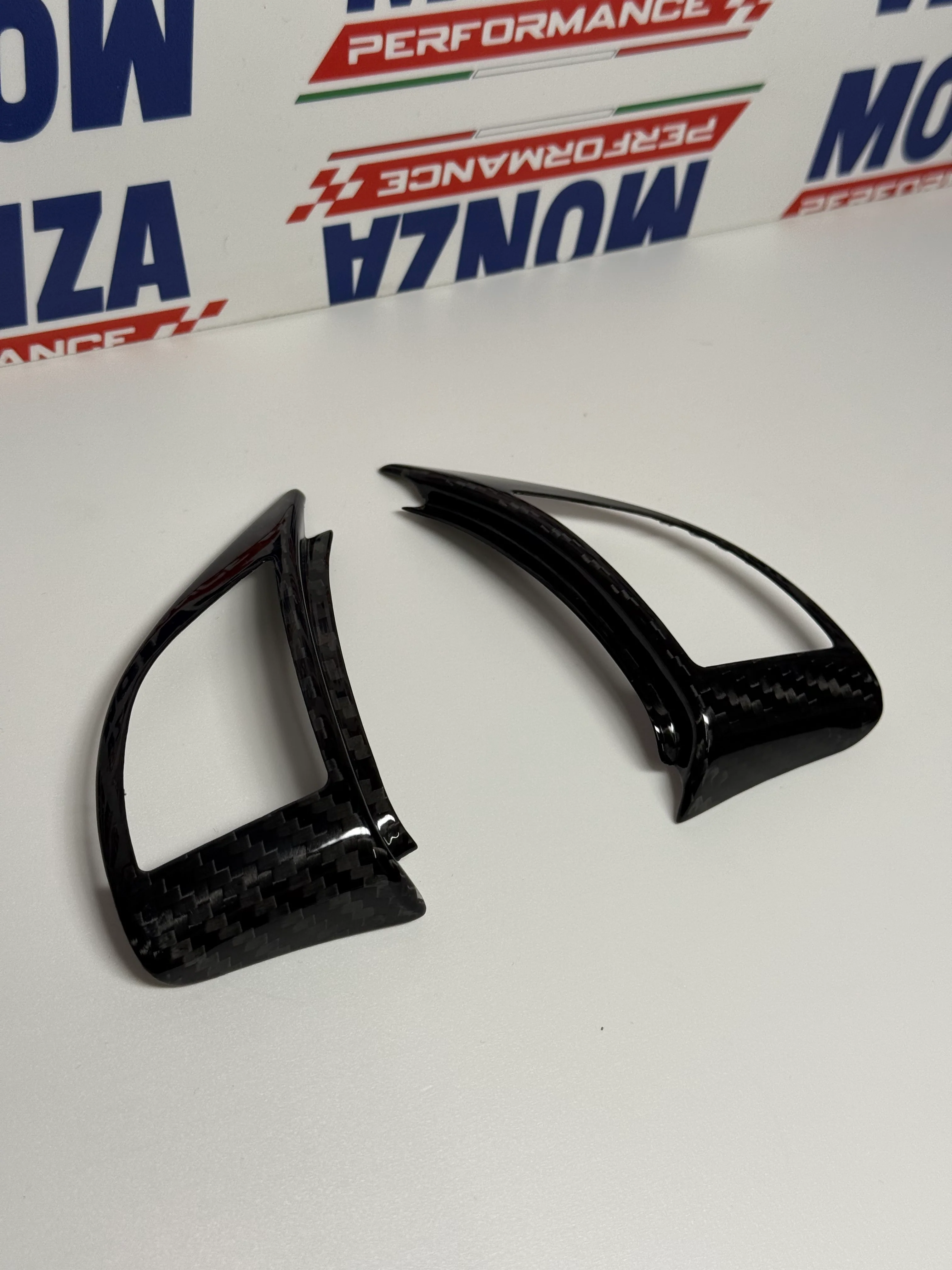 Cover coppia Pulsanti Volante Pre Restyling in CARBONIO Fiat 500 Abarth 595 - 695 - Image 2
