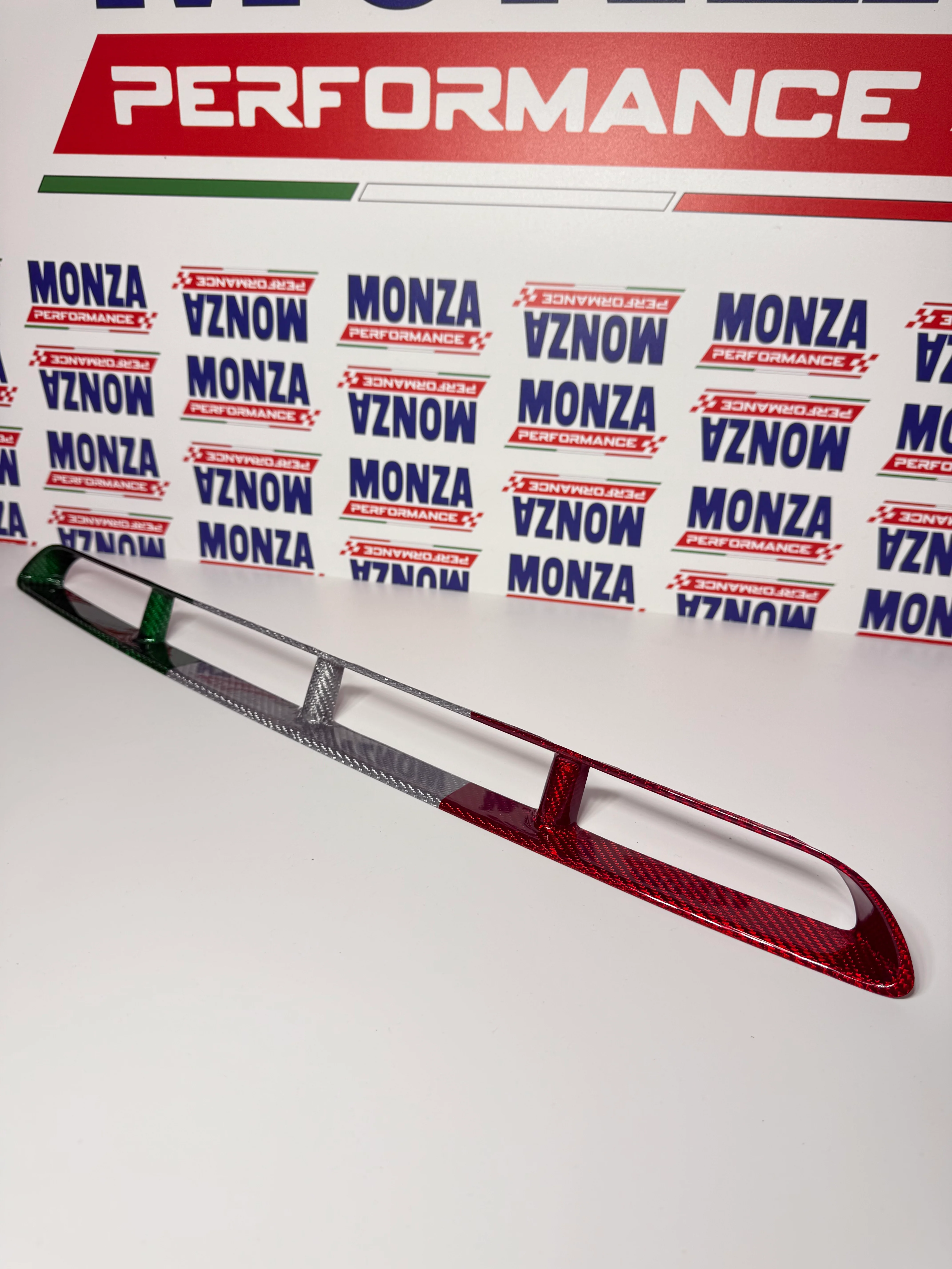 Cover Presa d’aria paraurti in CARBONIO Abarth 595 - 695 - 500 Restyling - Image 3