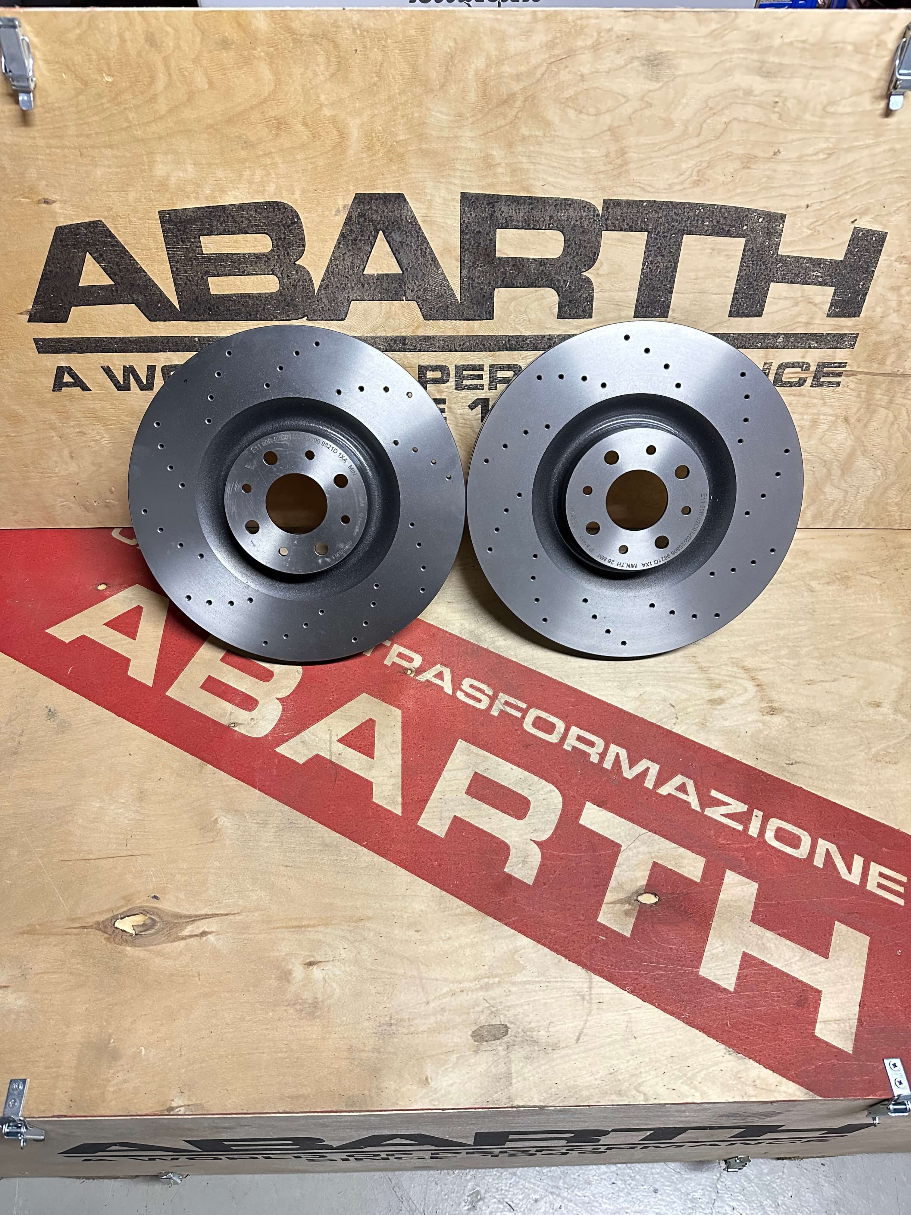 Dischi freno 500 Abarth Competizione freni Brembo 305 - Image 3