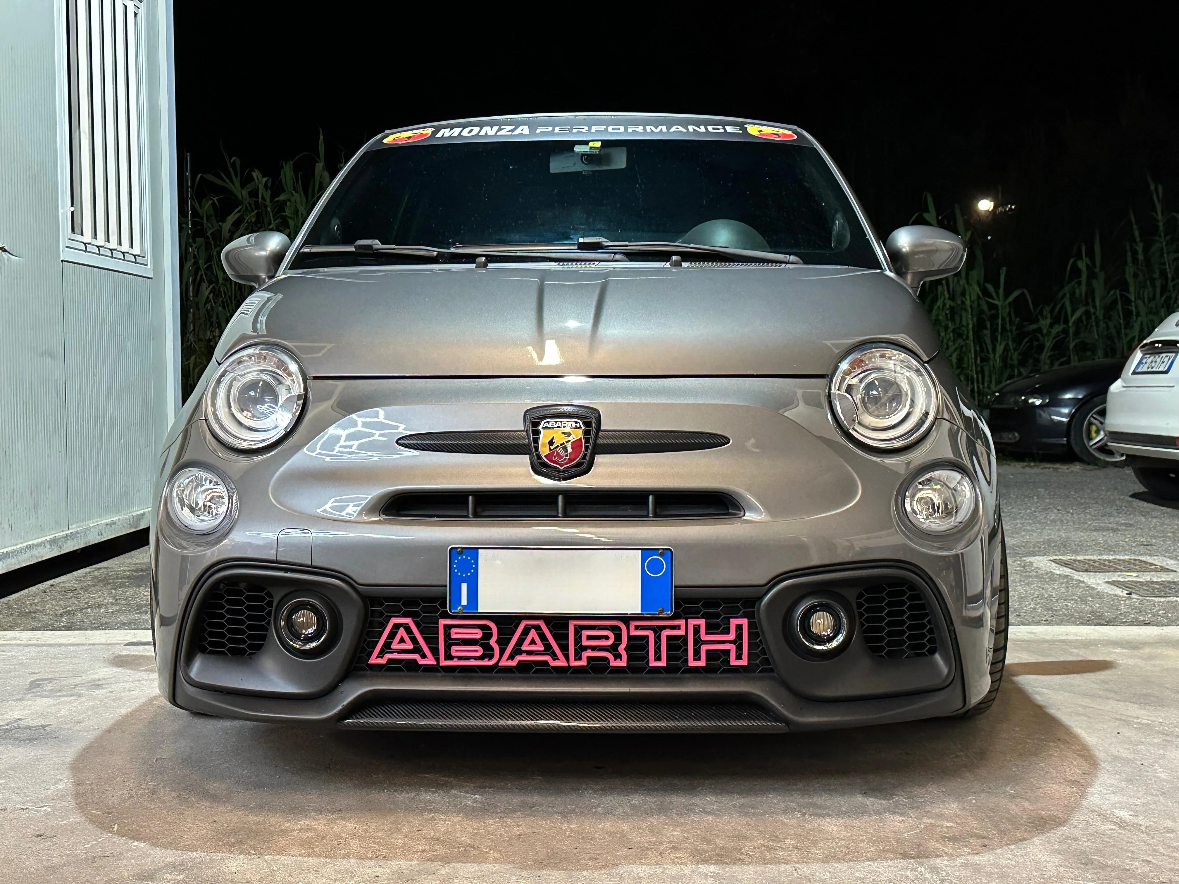 Scritta ABARTH griglia anteriore Restyling - Image 36