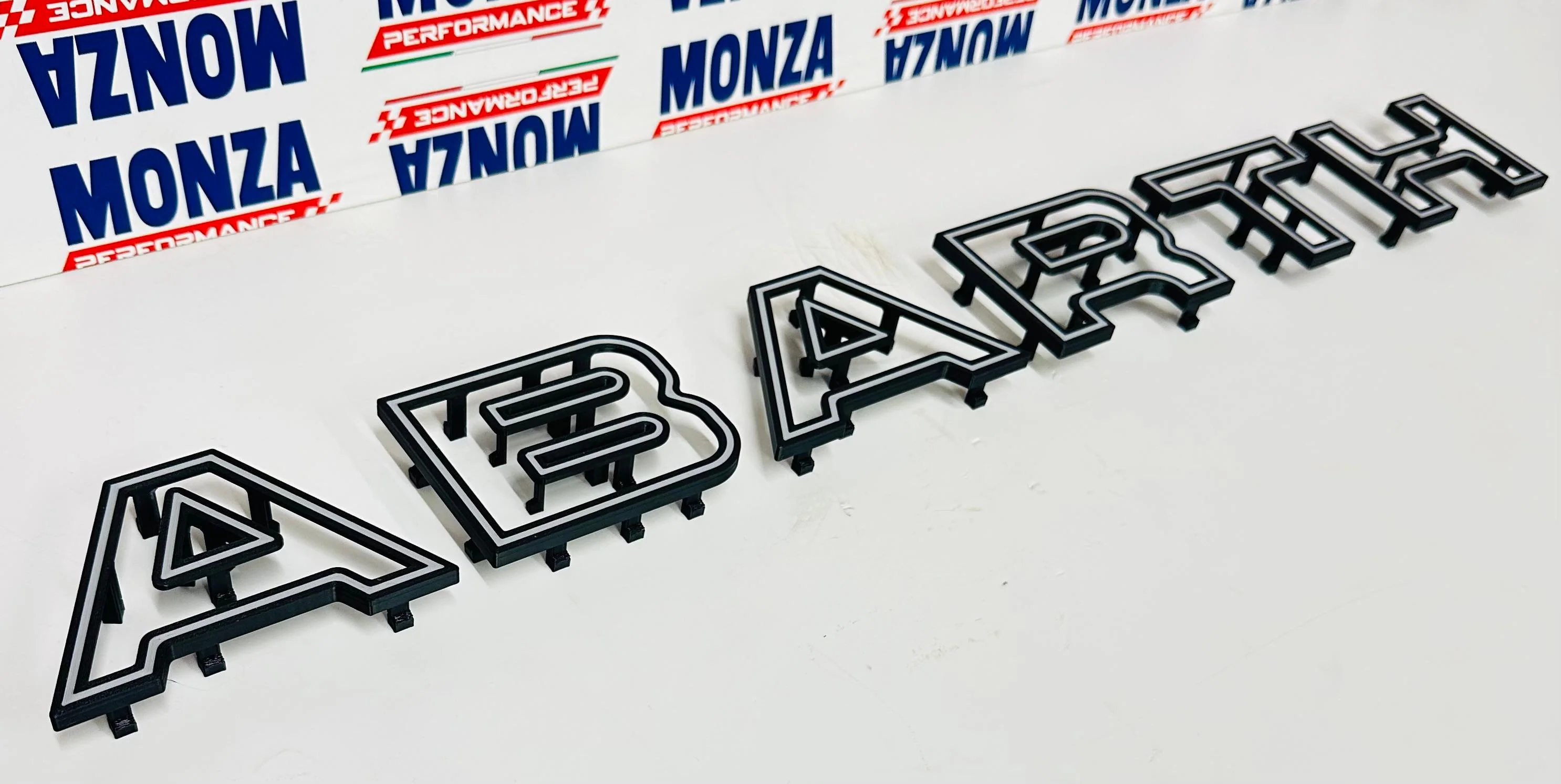 Scritta ABARTH griglia anteriore Restyling - Image 42