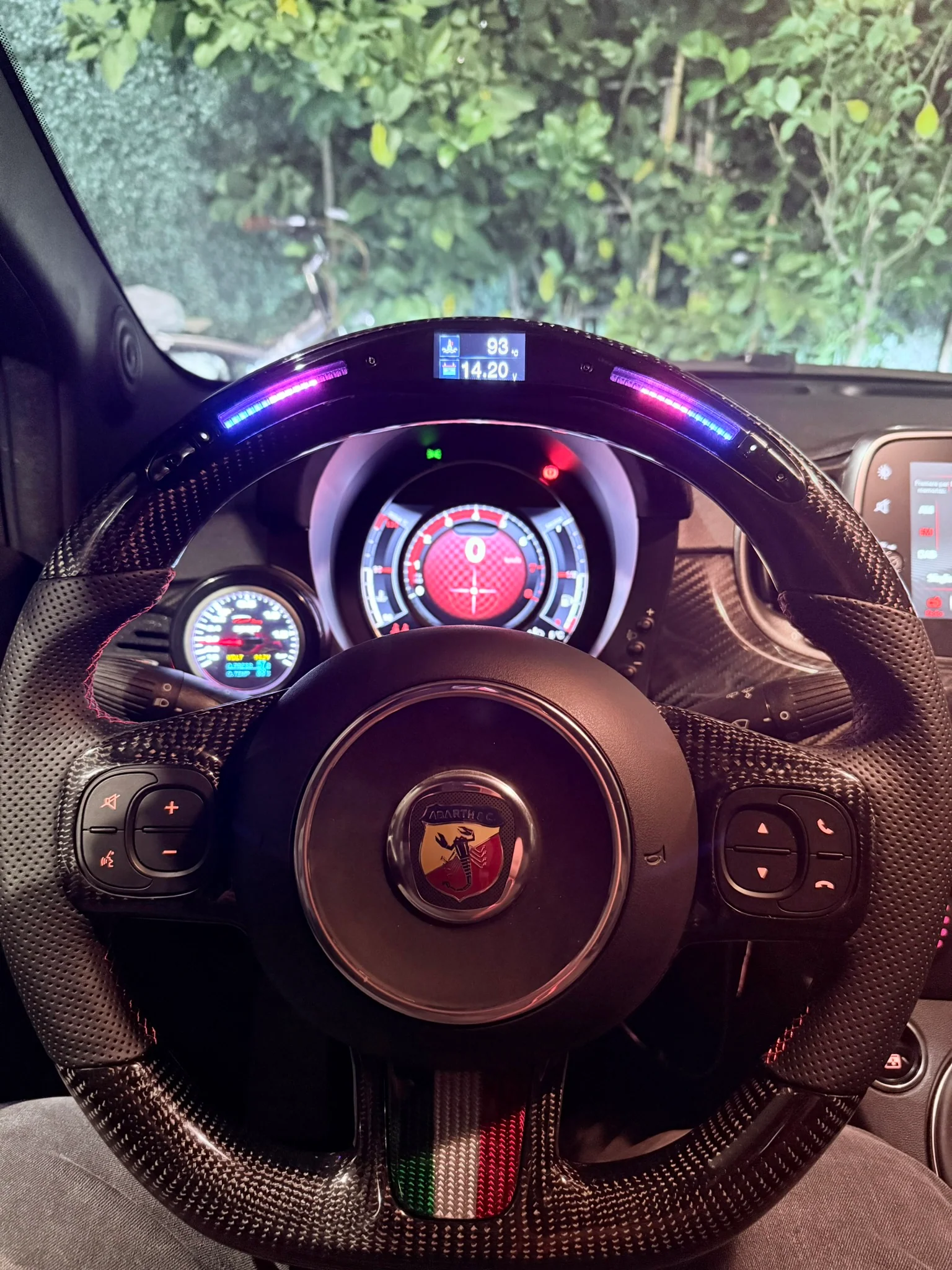 Volante LED 500 abarth restyling  MULTIFUNZIONE carbonio- alcantara - Image 9